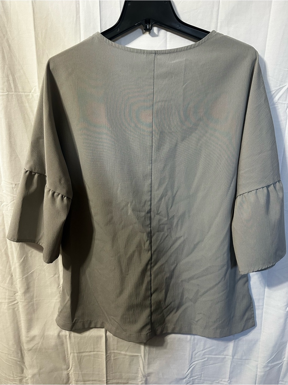Lush Soft Gray Round-Neck Bell-Sleeve Blouse - Picture 2 of 7
